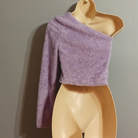 Purple soft one cold shoulder blouse - Picture 12 of 17